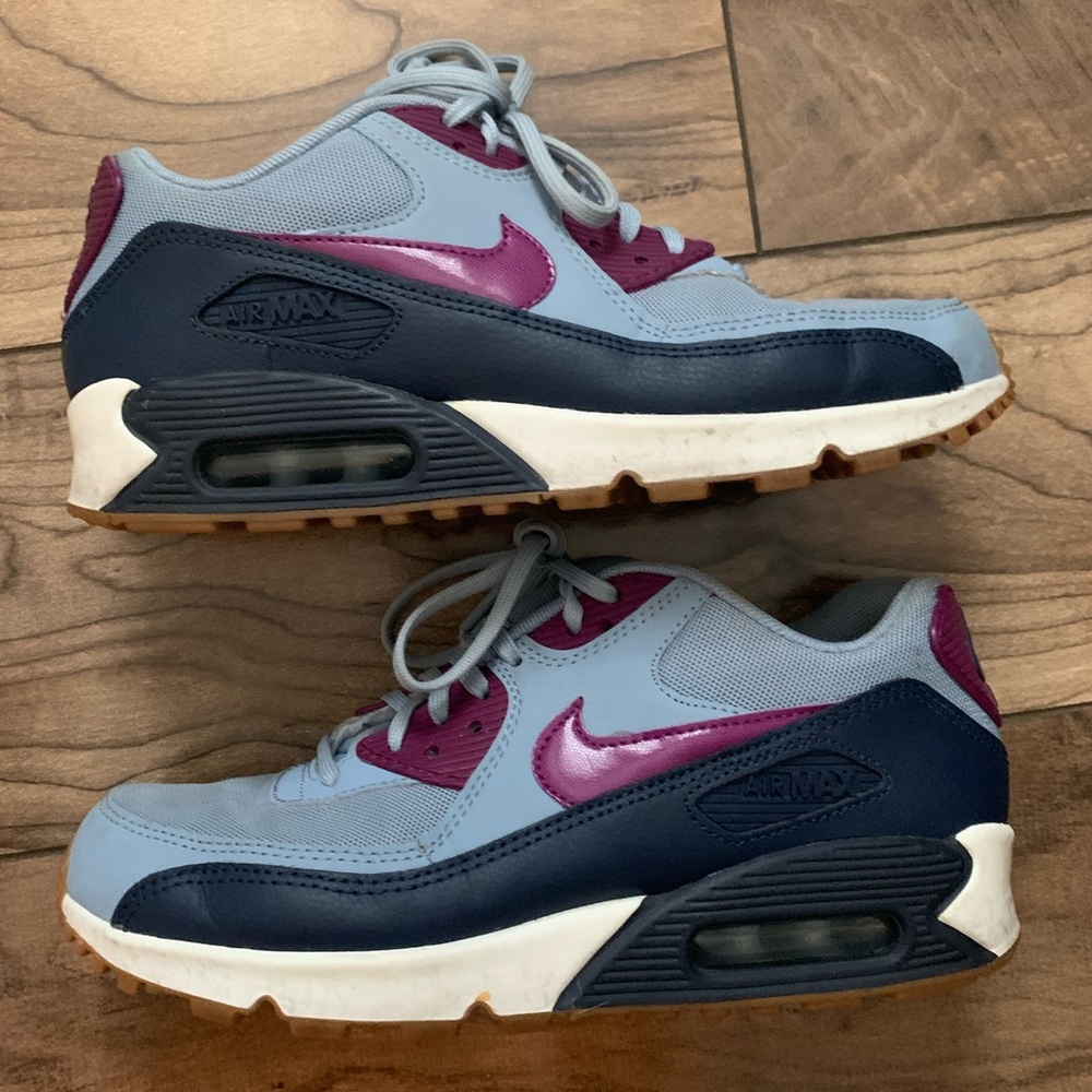 Women Nike Air Max -Size 8
